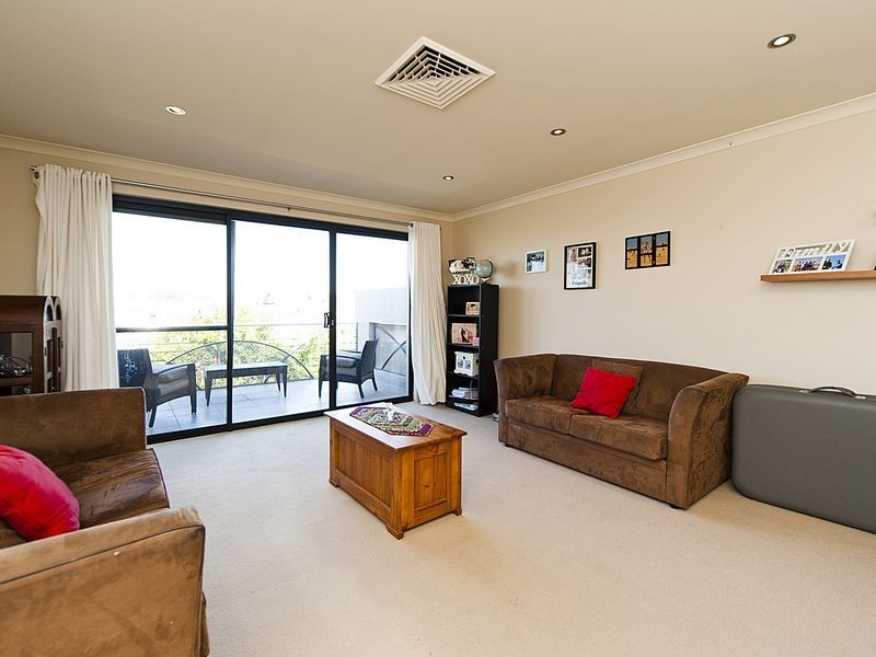 12 Cohen Vista, Barragup WA 6210