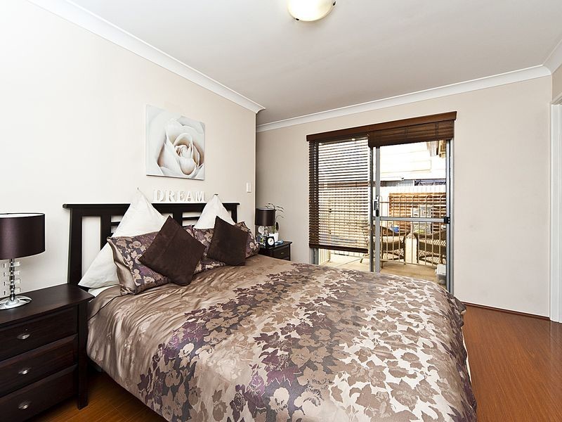 7 Solquest Way, Cooloongup WA 6168