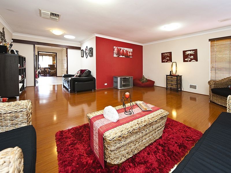 7 Solquest Way, Cooloongup WA 6168