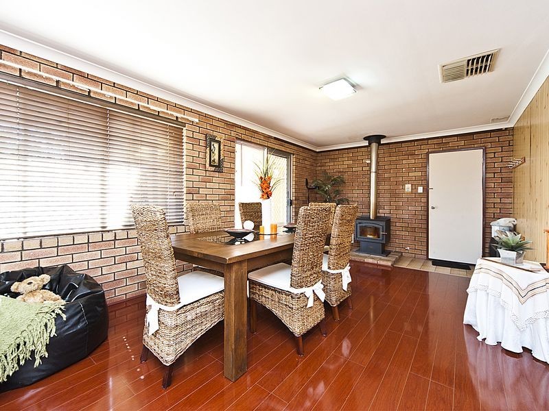 7 Solquest Way, Cooloongup WA 6168