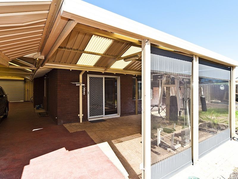 7 Solquest Way, Cooloongup WA 6168