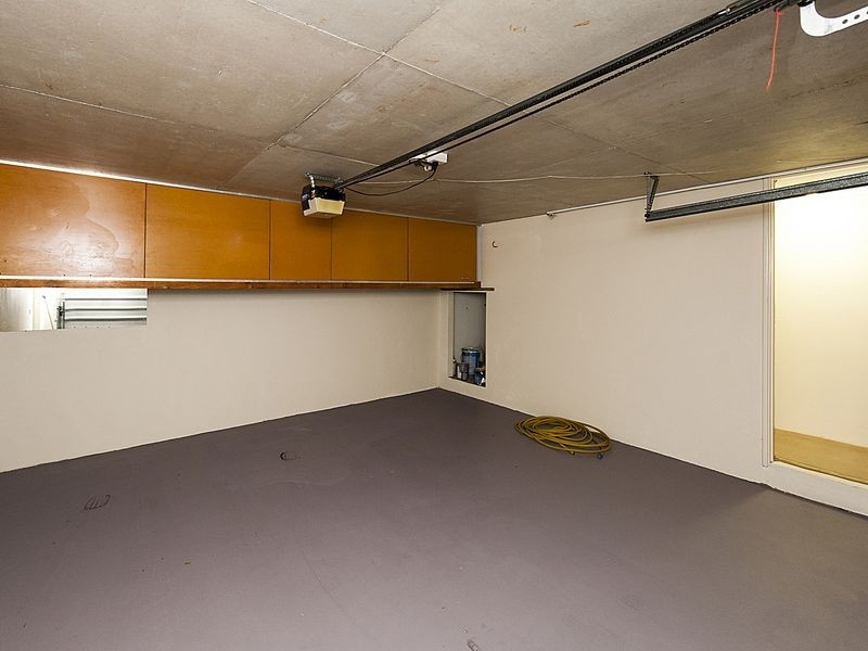 10 Bridport Point, Port Kennedy WA 6172