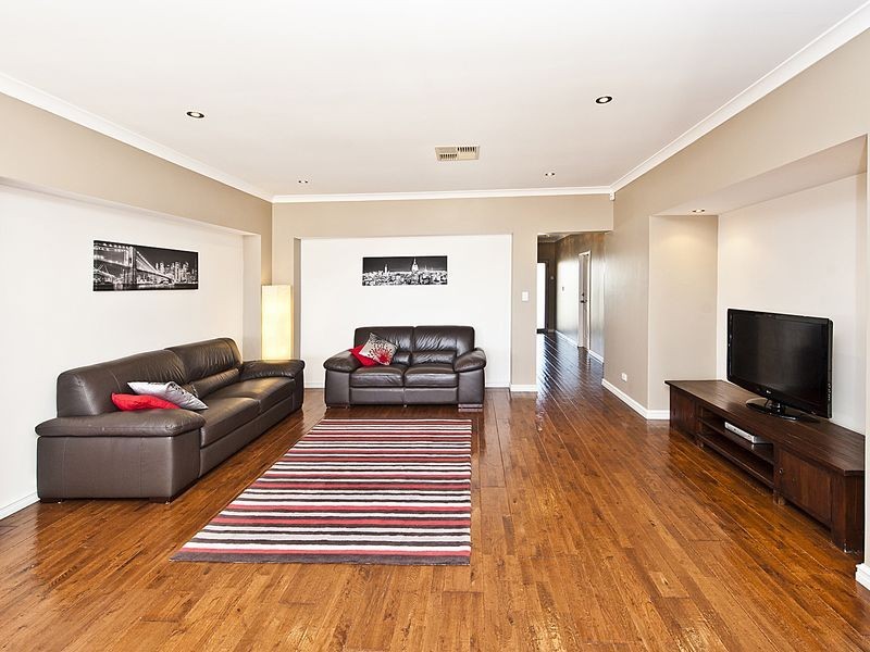 13 Waring Heights, Baldivis WA 6171