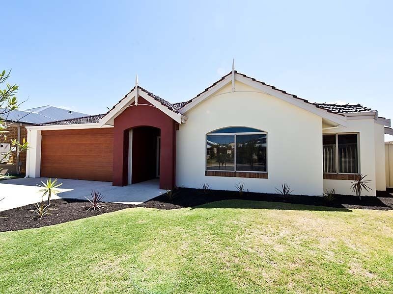 13 Waring Heights, Baldivis WA 6171