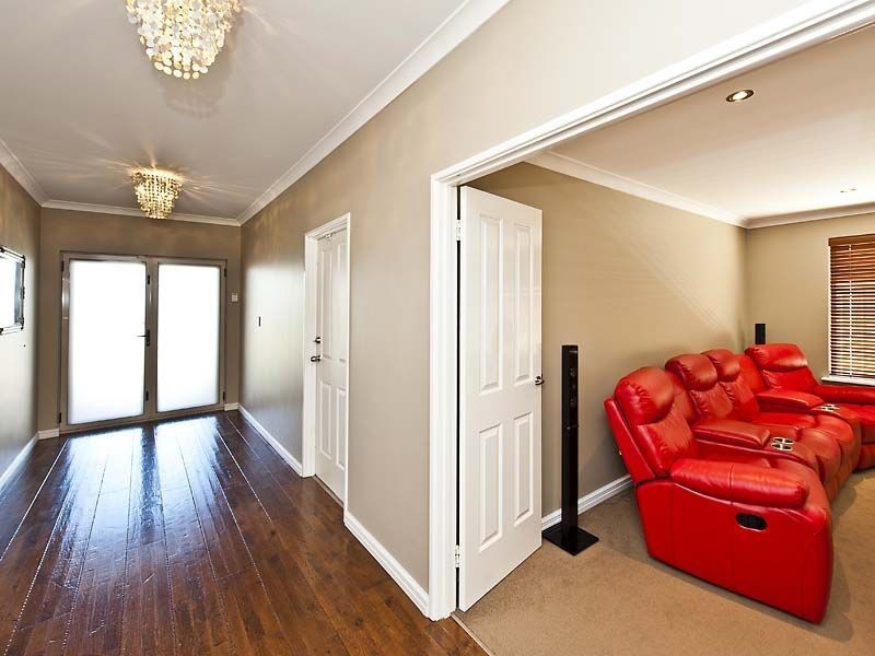 13 Waring Heights, Baldivis WA 6171