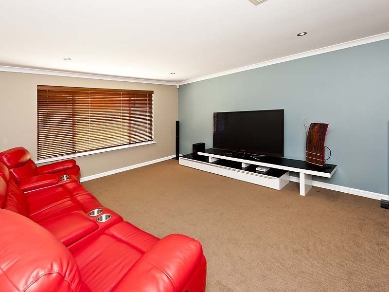 13 Waring Heights, Baldivis WA 6171