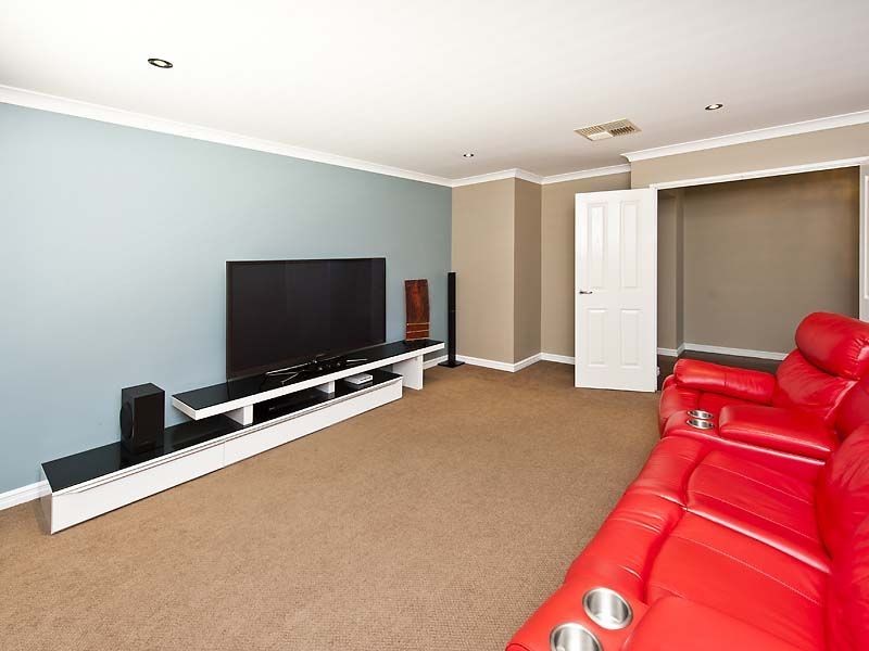 13 Waring Heights, Baldivis WA 6171