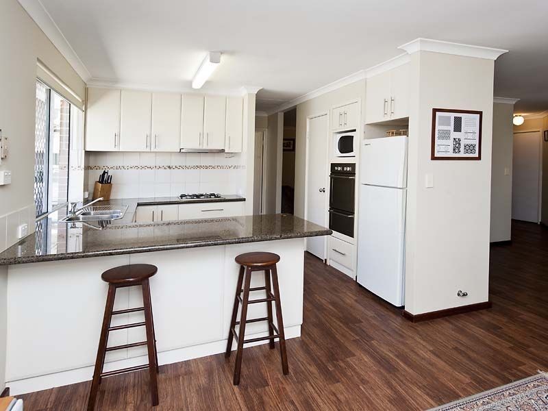 6 Ozark Place, Warnbro WA 6169