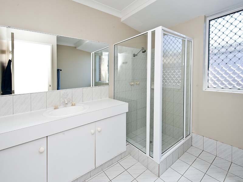 6 Ozark Place, Warnbro WA 6169