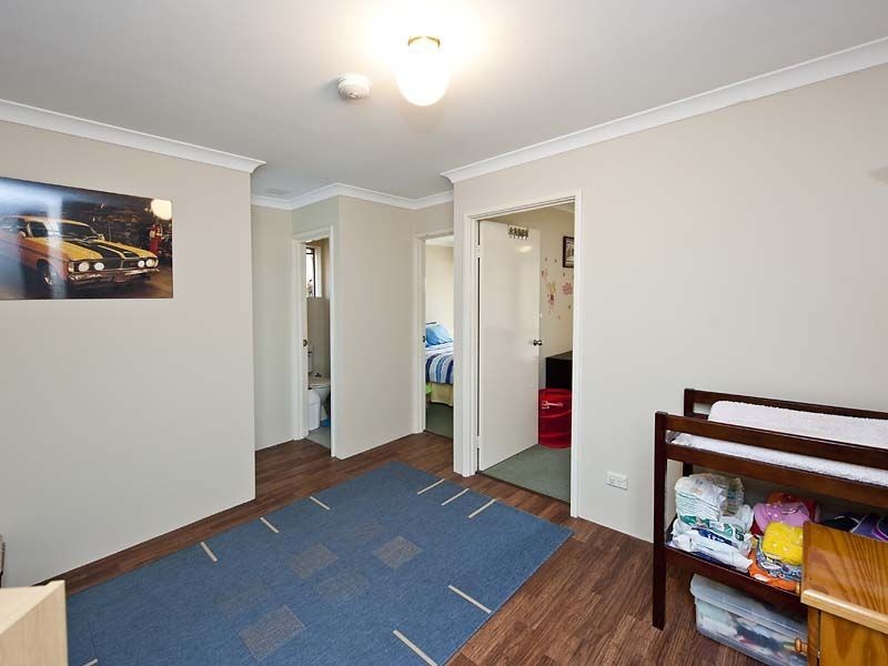 6 Ozark Place, Warnbro WA 6169