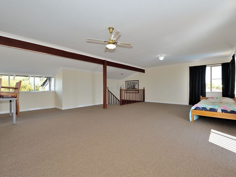 9 Buckle Court, Waikiki WA 6169