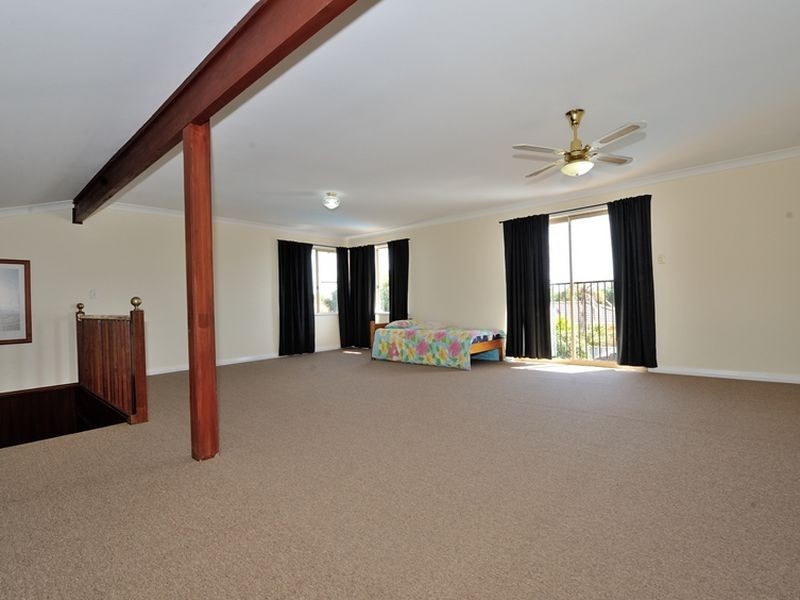 9 Buckle Court, Waikiki WA 6169