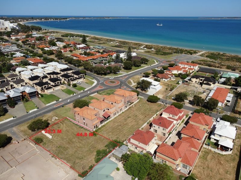 10 Victoria Street, Rockingham WA 6168