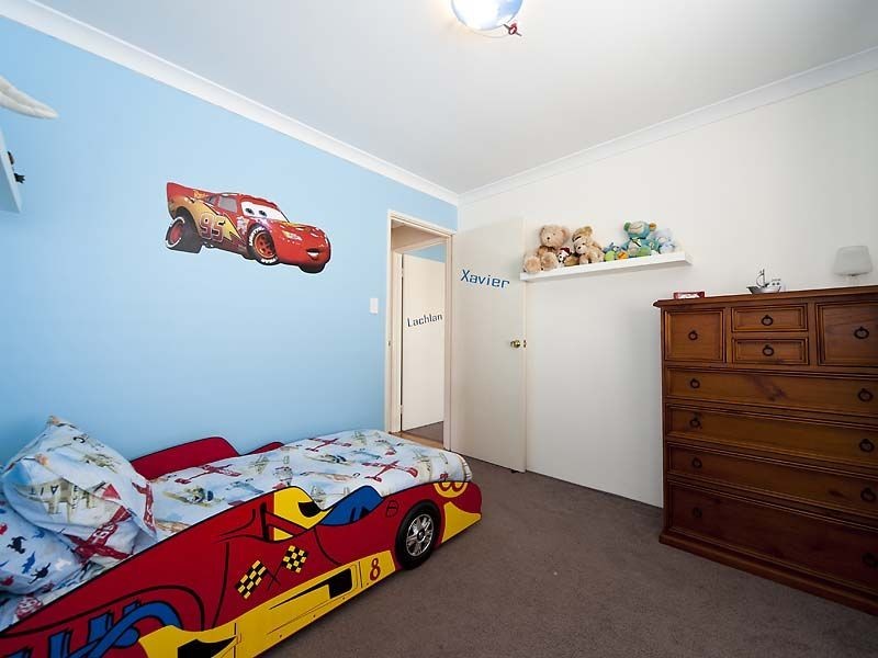 1 Sovereign Avenue, Port Kennedy WA 6172