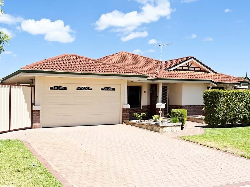 1 Sovereign Avenue, Port Kennedy WA 6172