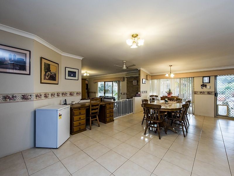 4 St Michaels Court, Cooloongup WA 6168