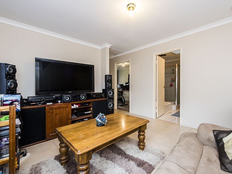 4 St Michaels Court, Cooloongup WA 6168