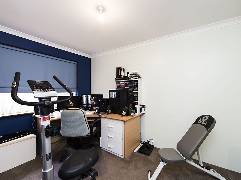 4 St Michaels Court, Cooloongup WA 6168