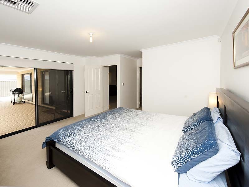 73 Burlington Drive, Baldivis WA 6171