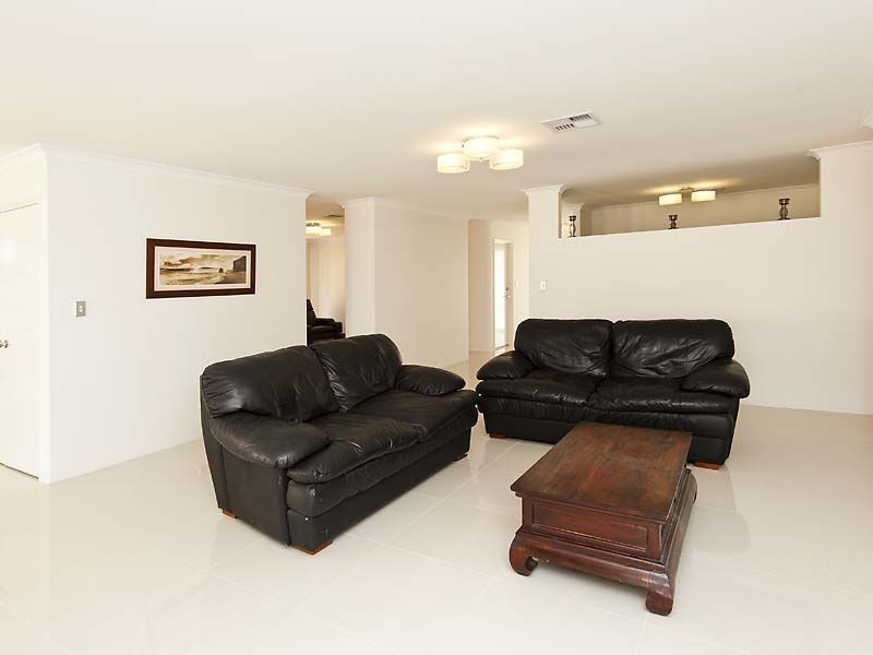 73 Burlington Drive, Baldivis WA 6171