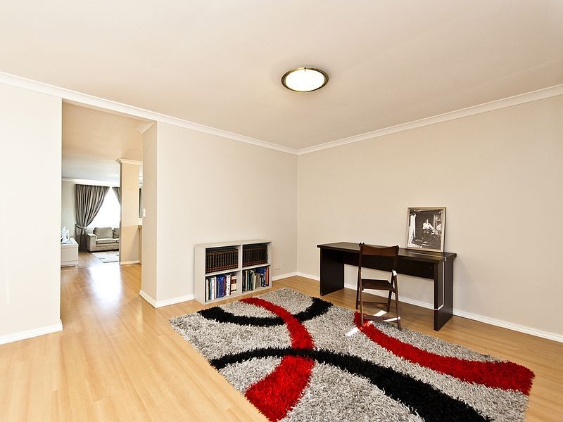 14 Northecut Rise, Parmelia WA 6167