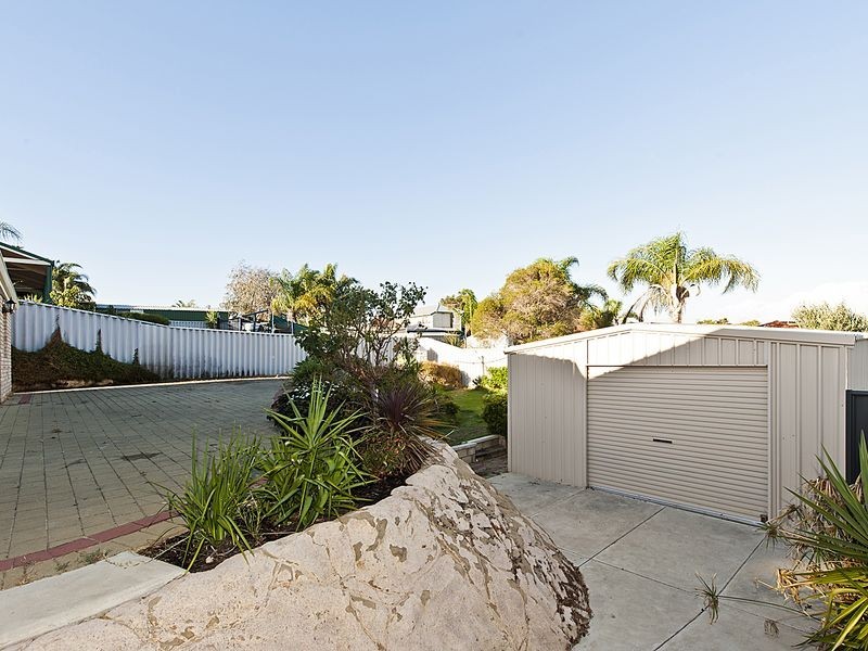 14 Northecut Rise, Parmelia WA 6167