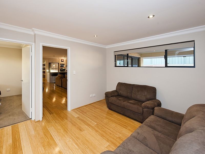 11 Explorers Crescent, Baldivis WA 6171