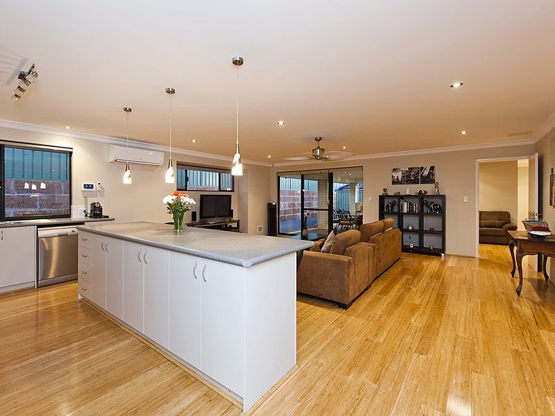 11 Explorers Crescent, Baldivis WA 6171