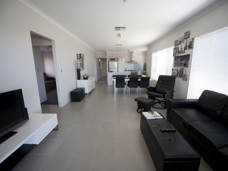 48 Claret Ash Boulevard, Baldivis WA 6171