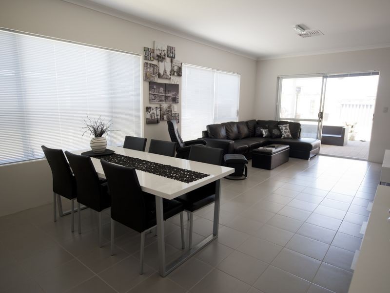 48 Claret Ash Boulevard, Baldivis WA 6171