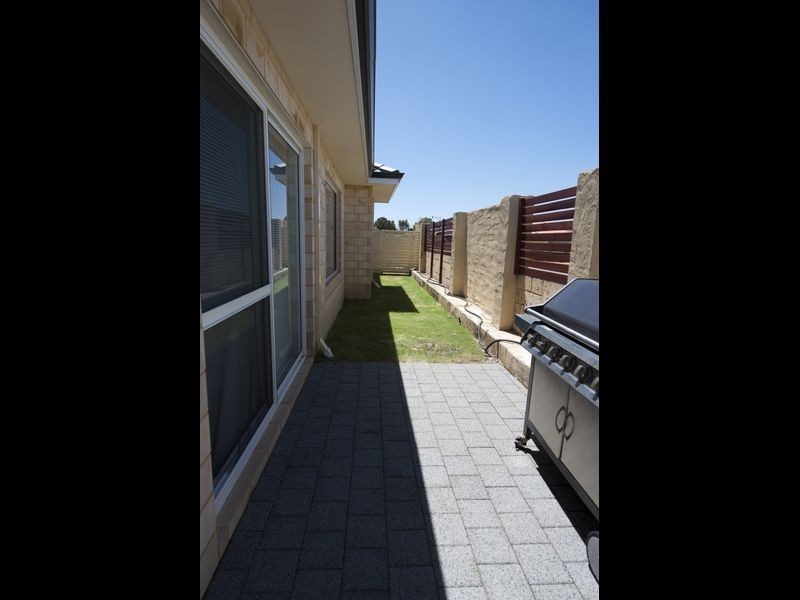 48 Claret Ash Boulevard, Baldivis WA 6171