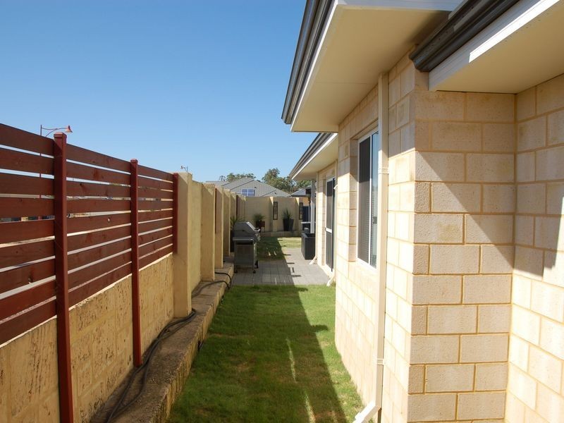 48 Claret Ash Boulevard, Baldivis WA 6171