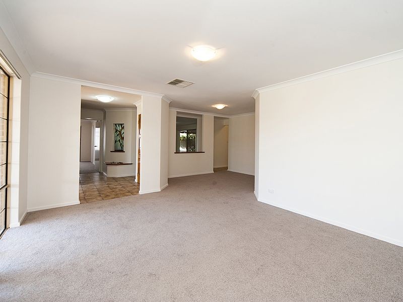 17 Tempest Place, Waikiki WA 6169