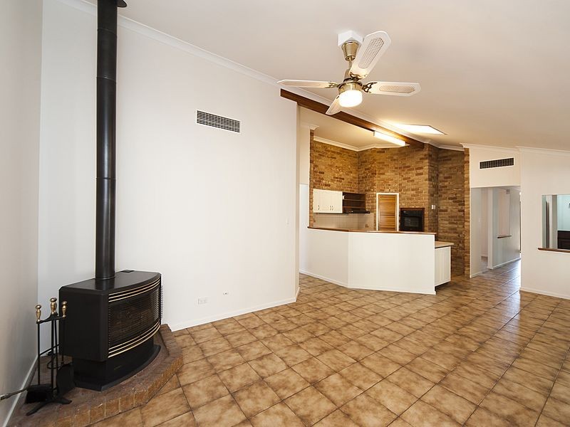 17 Tempest Place, Waikiki WA 6169