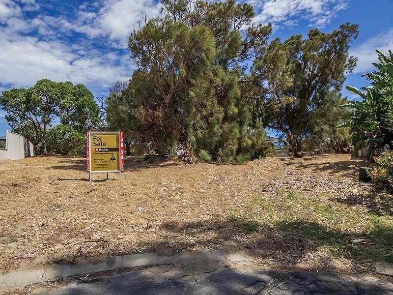 23 Everlasting Retreat, Halls Head WA 6210