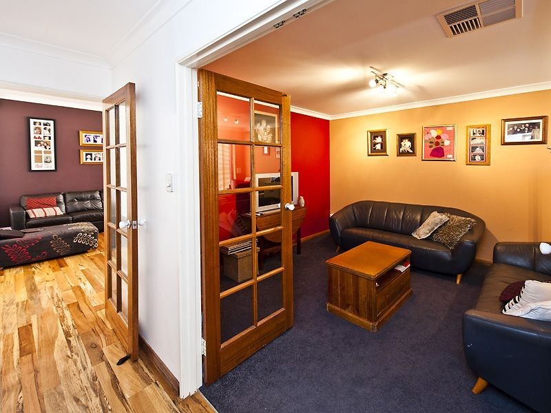 30 Fairburn Crescent, Baldivis WA 6171