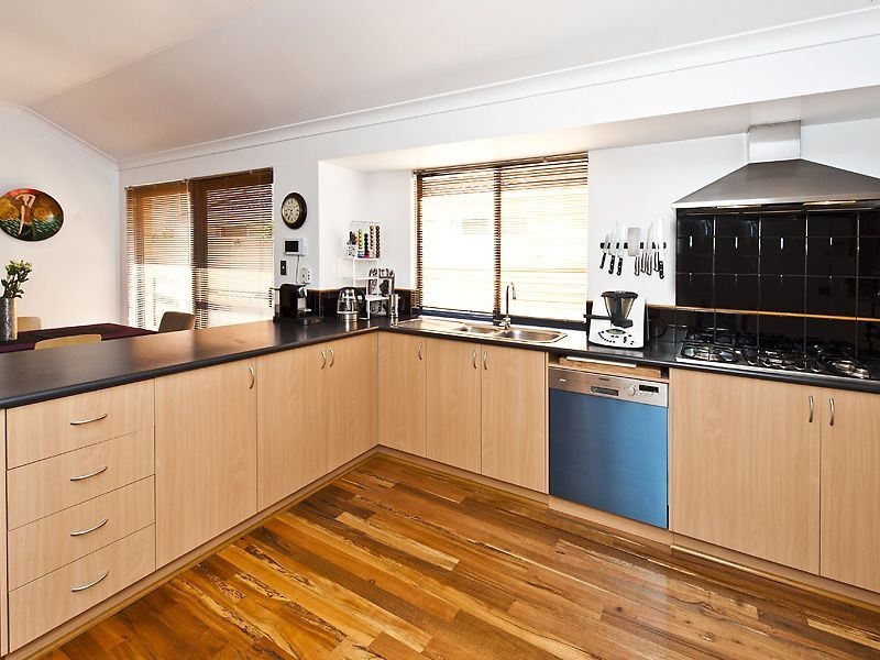 30 Fairburn Crescent, Baldivis WA 6171