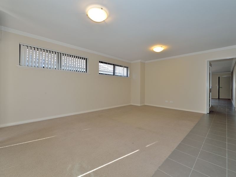 2 Kimberley Way, Secret Harbour WA 6173