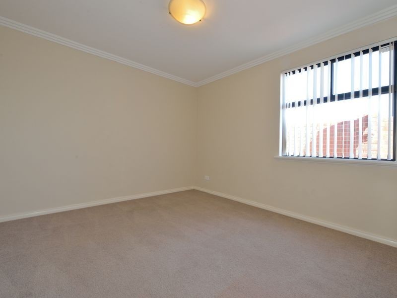 2 Kimberley Way, Secret Harbour WA 6173