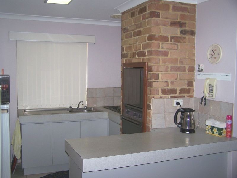 4A Cannes Place, Warnbro WA 6169
