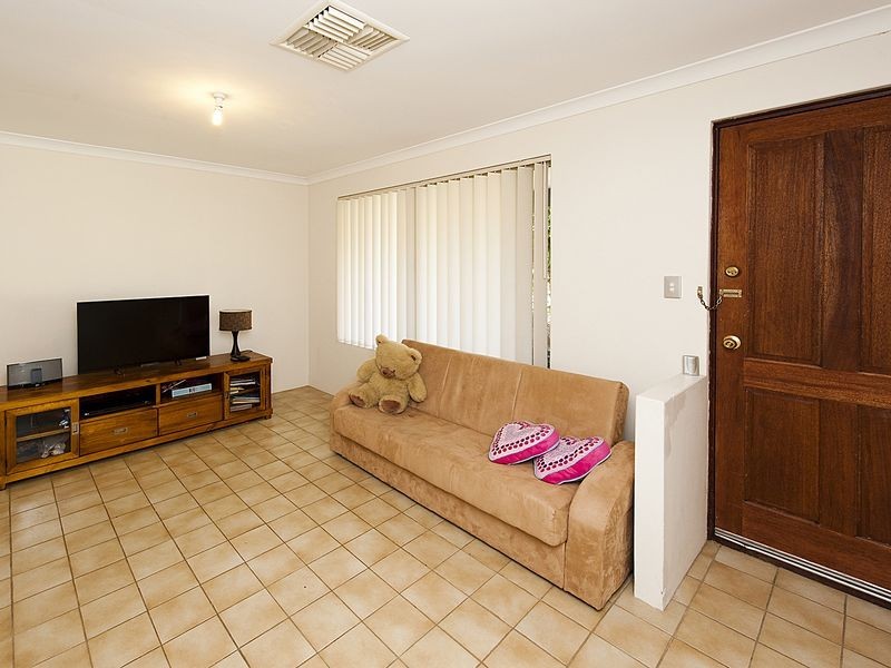 1/25A Discovery Crescent, Port Kennedy WA 6172