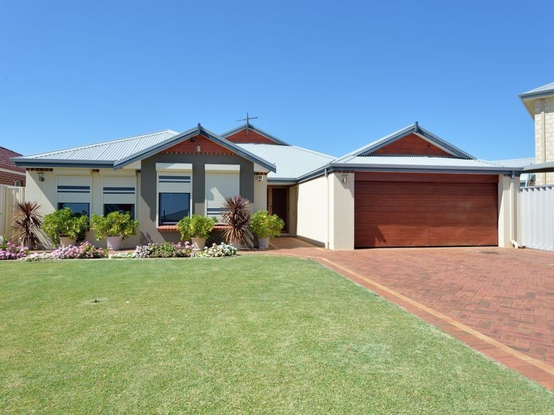 4 Atara Approach, Rockingham WA 6168