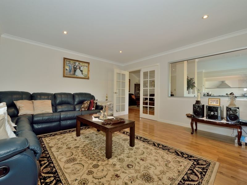 4 Atara Approach, Rockingham WA 6168