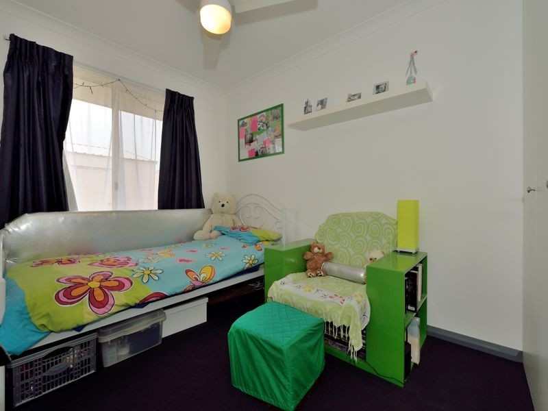 1 Hinds Court, Waikiki WA 6169