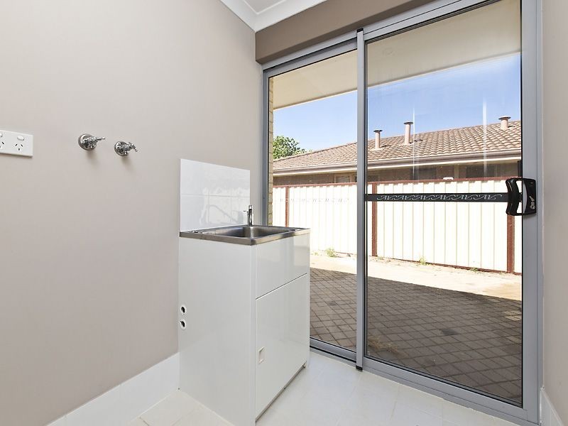 5 Jubilee Drive, Waikiki WA 6169