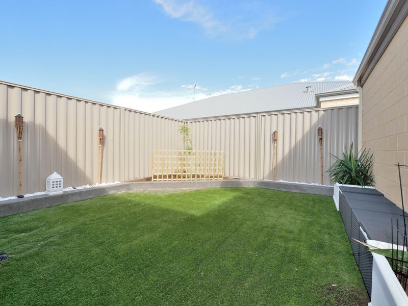 18 Pavonia Parade, Baldivis WA 6171
