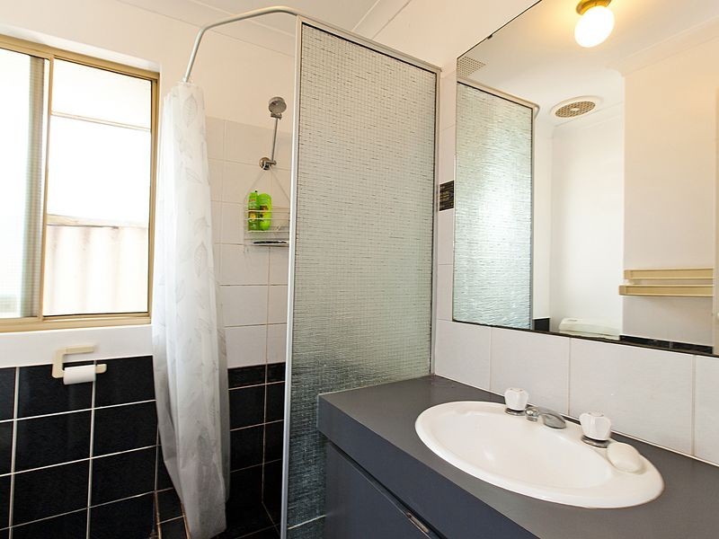 118 Woodbridge Drive, Cooloongup WA 6168