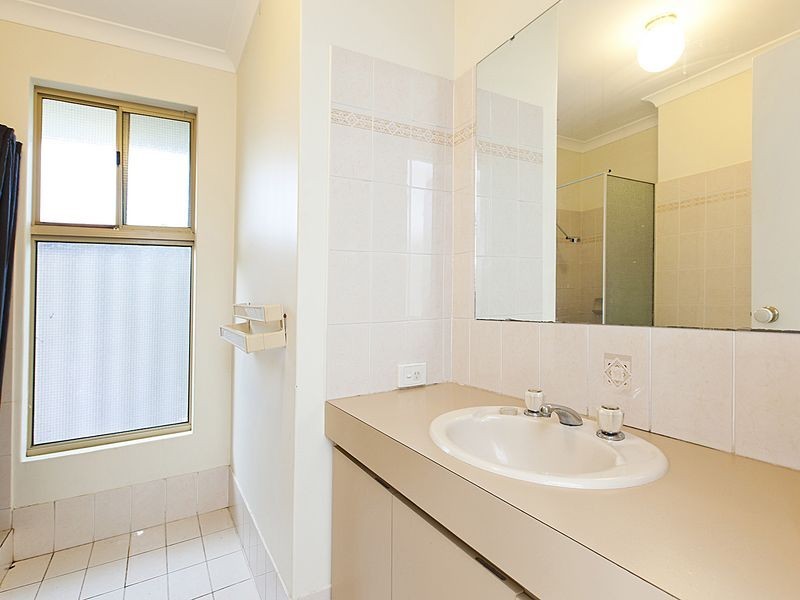 118 Woodbridge Drive, Cooloongup WA 6168