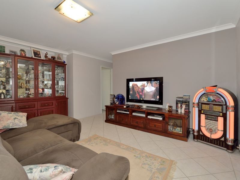 14/8 Ashford Avenue, Rockingham WA 6168