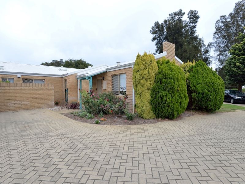 14/8 Ashford Avenue, Rockingham WA 6168